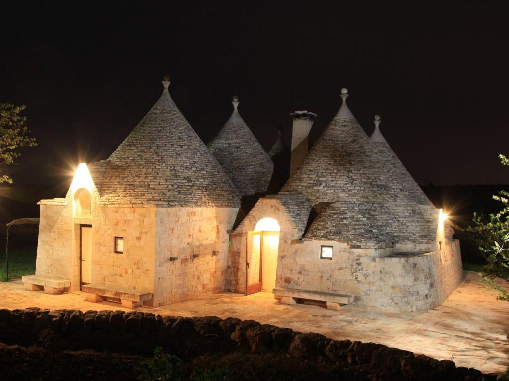 Pietraluce Guest House Alberobello Ruang foto